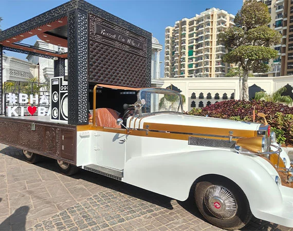 Baraat on Wheels in Jaipur
