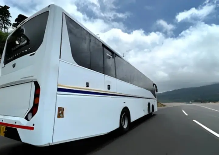 MG Glider Bus Rental Jaipur